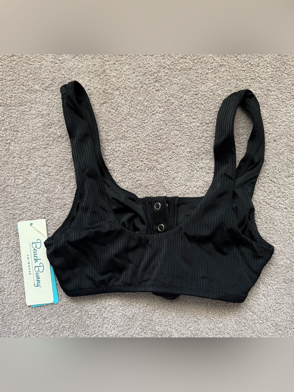 NEW - BEACH BUNNY - Sage Knot SwimTop - BLACK - Picture 3 of 7